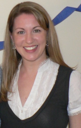 Heather Holbrook Photo 16
