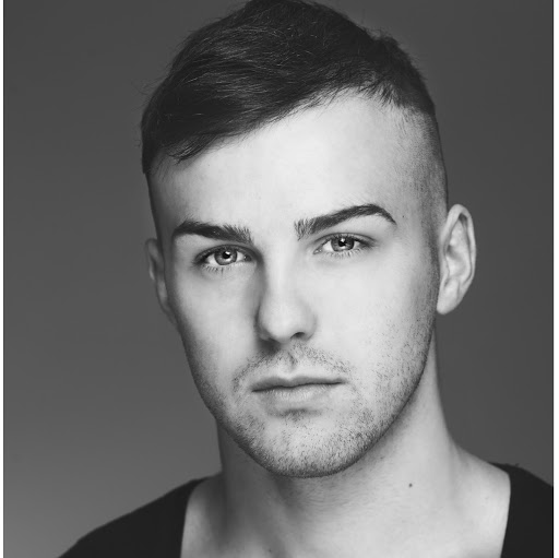Max Monroe Photo 12