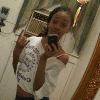Mariah Martin Photo 16