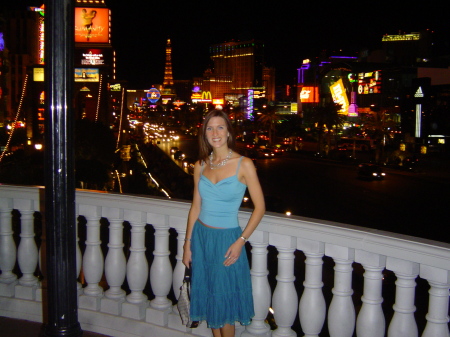 Amy Stanton Photo 23