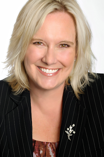 Angela Haskins Photo 26