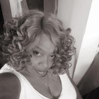 Angela Graves Photo 5