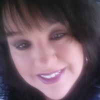 Michelle Plummer Photo 24