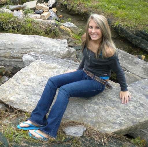 Shana Rodgers Photo 5