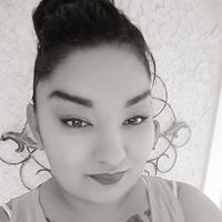 Danielle Rosales Photo 9