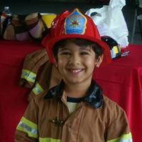 Humberto Reyes Photo 48