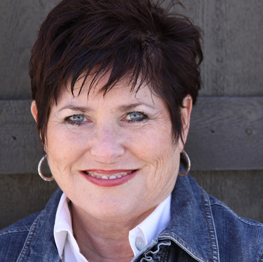 Debbie Irwin Photo 12