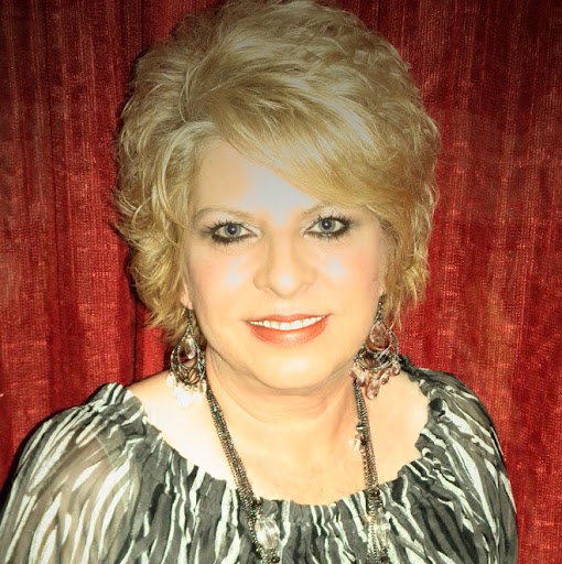 Janet Burroughs Photo 29