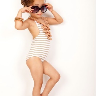 Maria Camargo Photo 5