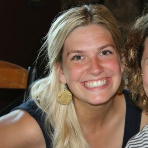 Amber Anderson Photo 36