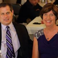 Deanne Thompson Photo 10