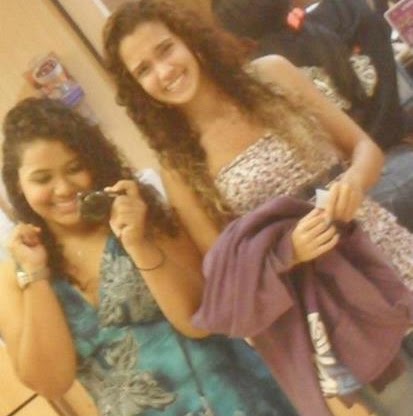 Roberta Fernandes Photo 12