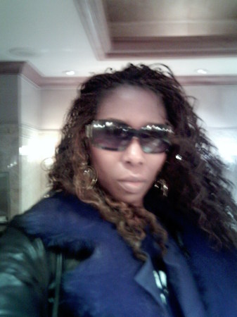 Kenya Jones Photo 29