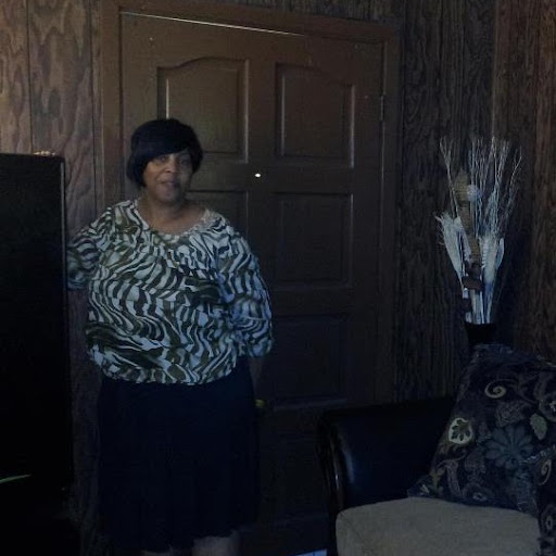 Patricia Haynes Photo 31