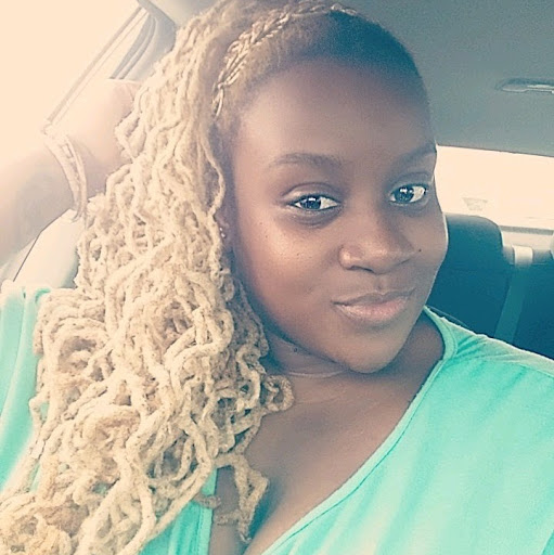 Veronica Dickerson Photo 8