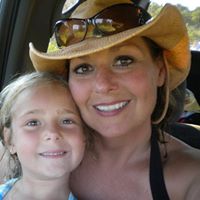 Lisa Bonner Photo 17