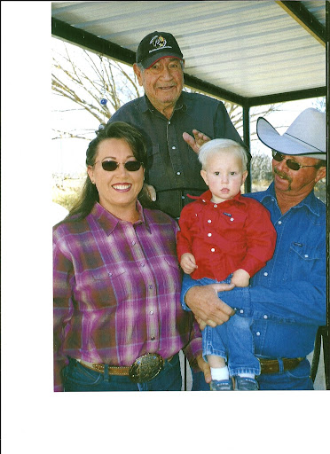 Michelle Littleton Photo 19