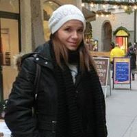 Jennifer Maier Photo 30