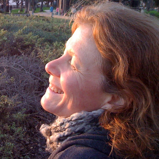 Jennifer Jarrett Photo 13