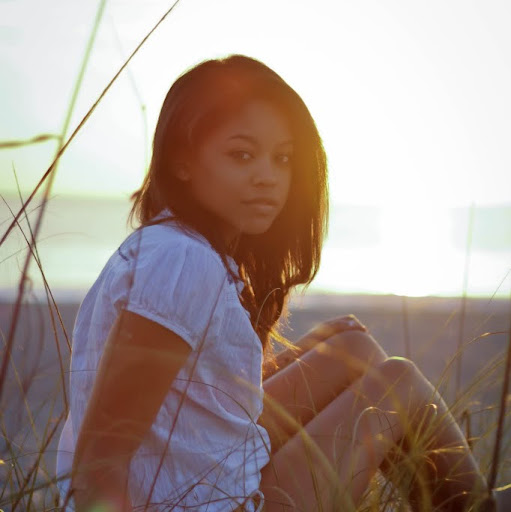 Tia Valentine Photo 16