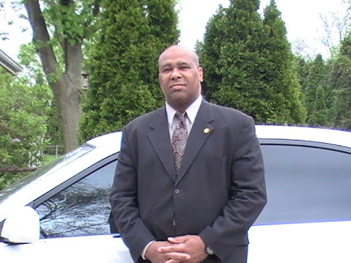 Andrew Small Photo 11