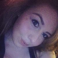 Emily Lester Photo 6