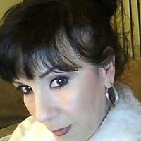 Anna Quinones Photo 23