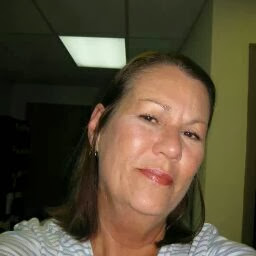 Roberta Nelson Photo 25