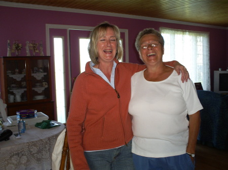 Linda Barron Photo 16