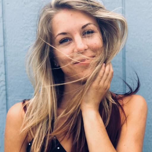 Claire Miller Photo 14