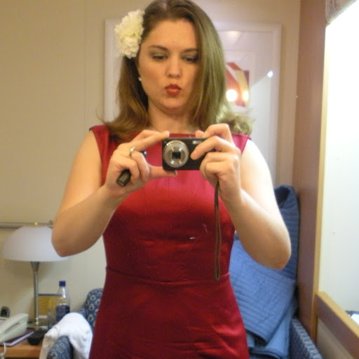 Amy Thomas Photo 20