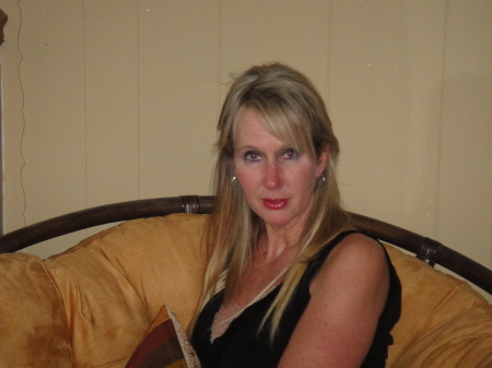 Nancy Roe Photo 2