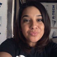 Desirae Rodriguez Photo 35