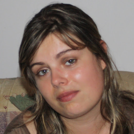Angela Correia Photo 12