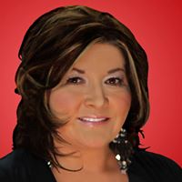 Kimberly Bradford Photo 28
