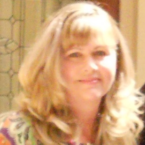 Kerrie Jones Photo 16
