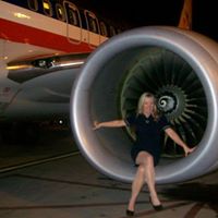 Debbie Becker Photo 32