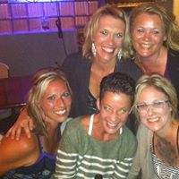 Michelle Dyer Photo 20