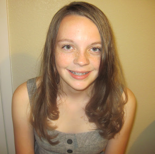 Megan Little Photo 38