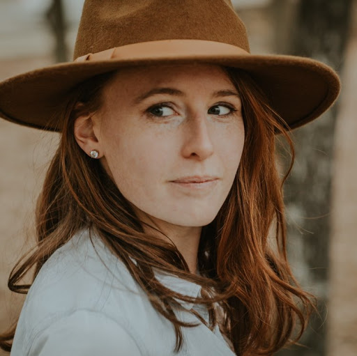 Samantha Pierce Photo 10