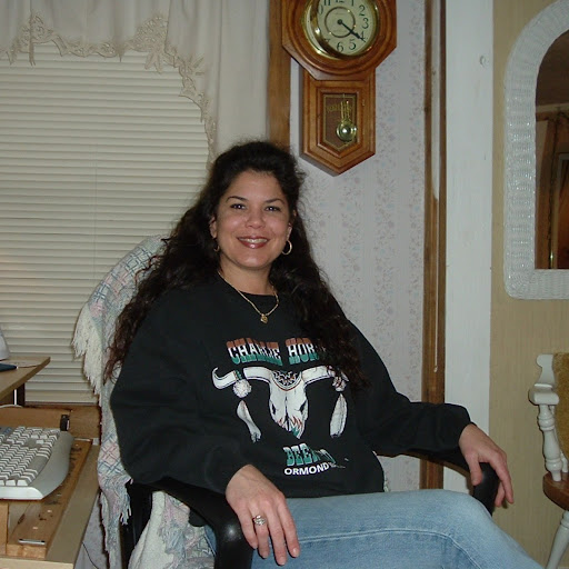 Terri Gonzalez Photo 3