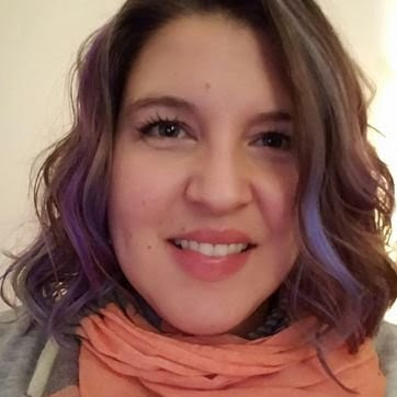 Amy Hofer Photo 17