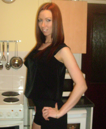 Jennifer Oates Photo 33