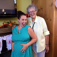 Jennifer Redinger Photo 9