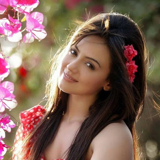 Sara Patel Photo 26