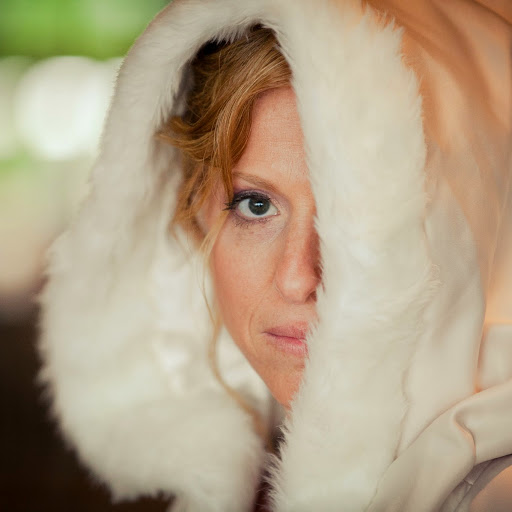Debra Bingham Photo 26