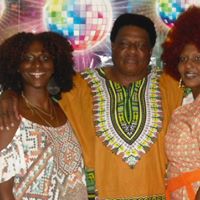 Denise Pitts Photo 27