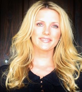 Jennifer Reynolds Photo 9
