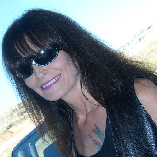 Heidi Garner Photo 23