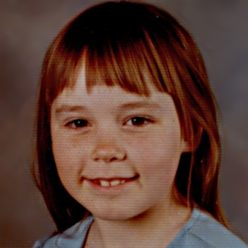 Debra Martinez Photo 39